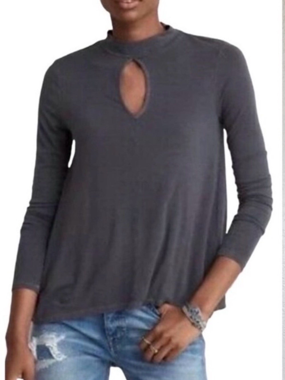 Women's AE Grey Keyhole Long Sleeve Top